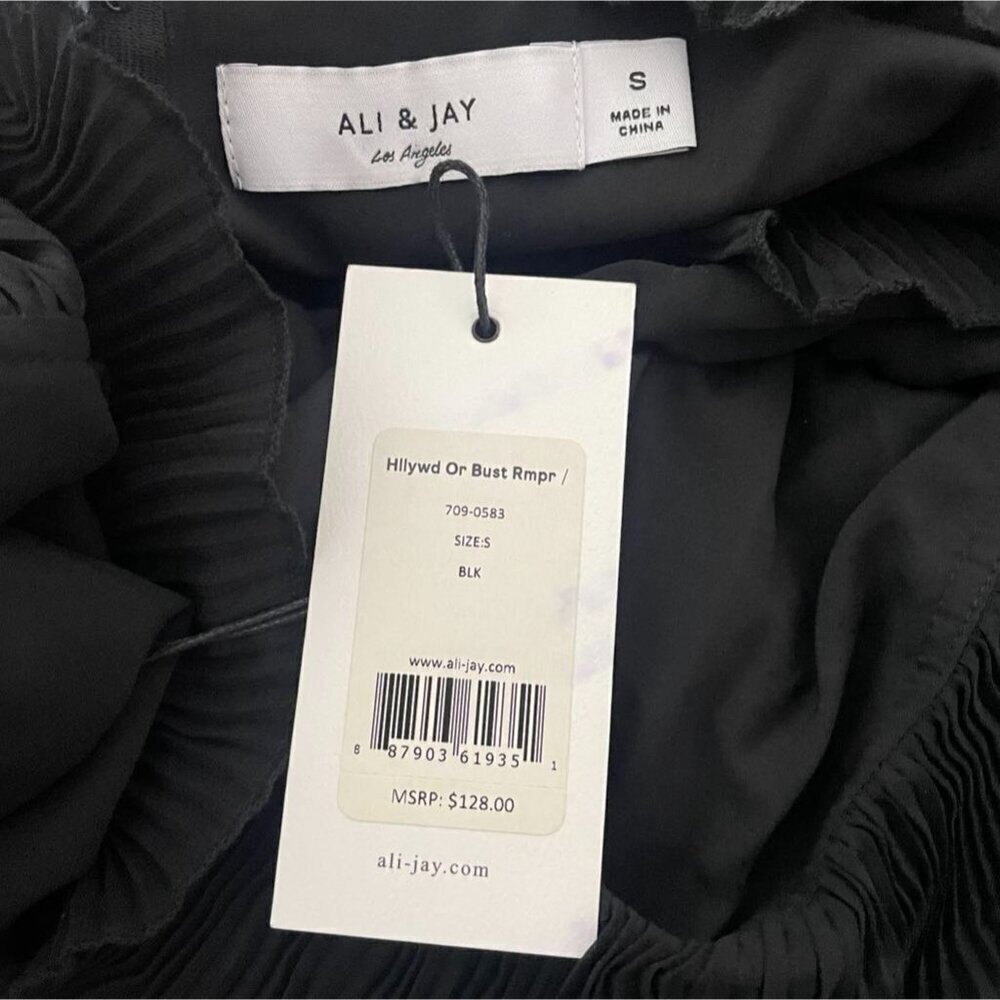 NEW Anthropologie Ali & Jay Los Angeles Size Small Romper Pleated Long Sleeve - Picture 9 of 10